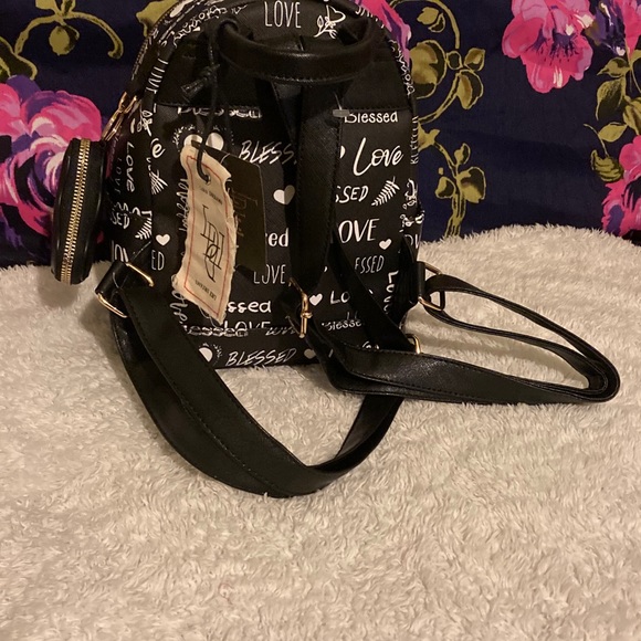 backpack for ladies - Picture 3 of 4